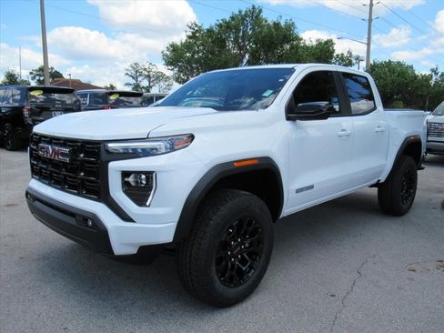 New 2026 GMC Canyon Elevation RWD image 3