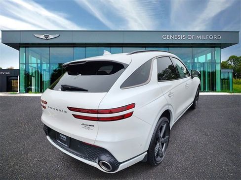 Used 2025 Genesis GV70 3.5T Sport w/ Sport Advanced Package image 6