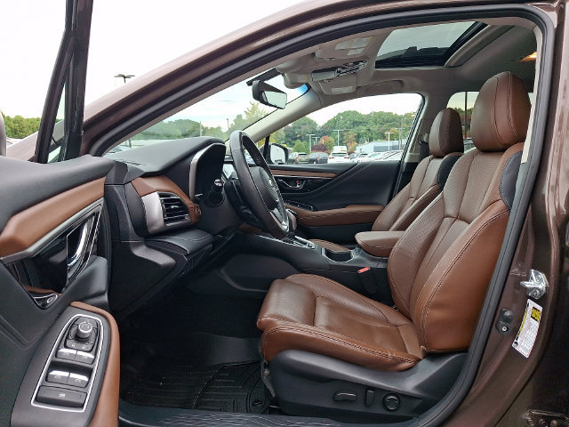 Used 2022 Subaru Outback Touring AWD/4WD image 14