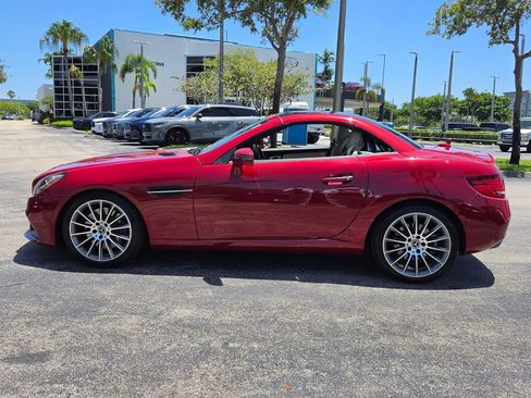 Used 2020 Mercedes-Benz SLC 300 image 14