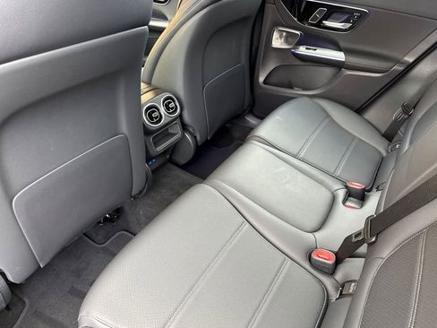 Certified 2026 Mercedes-Benz GLC 300 4MATIC image 11