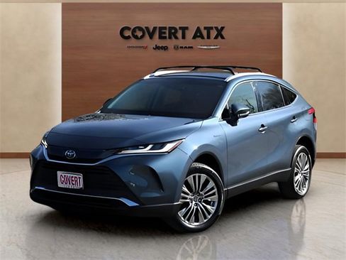 Used 2021 Toyota Venza XLE image 1