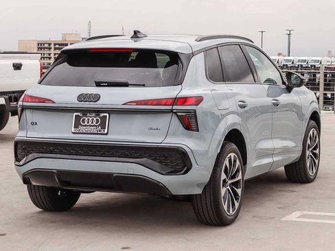 New 2026 Audi Q3 quattro 2.0T AWD/4WD image 4
