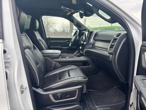 Used 2020 RAM 1500 Limited image 11