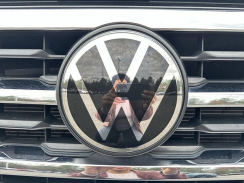 Used 2023 Volkswagen Atlas SE FWD image 27