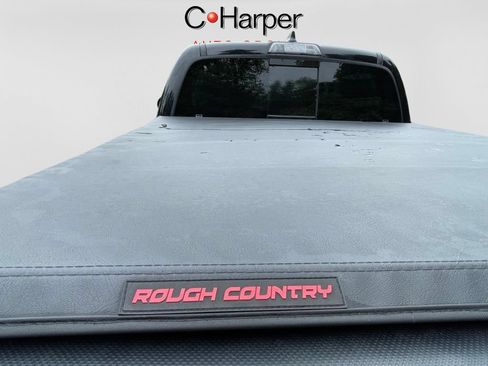 Used 2021 Toyota Tacoma SR5 AWD/4WD image 23
