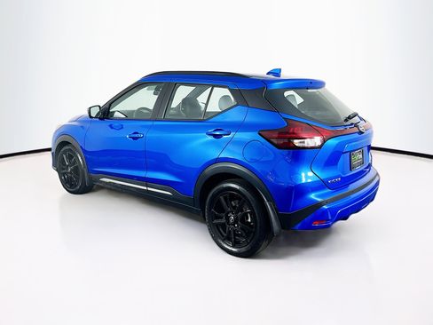 Used 2023 Nissan Kicks SR w/ SR Premium Package image 5