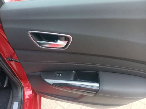 Used 2020 Acura TLX image 22