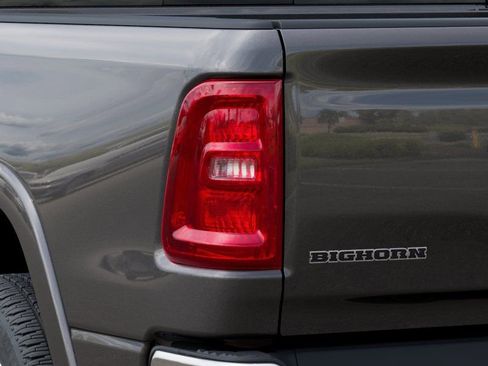 New 2026 RAM 1500 Big Horn AWD/4WD image 9