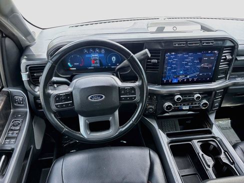 Used 2024 Ford F250 Lariat w/ FX4 Off-Road Package AWD/4WD image 22