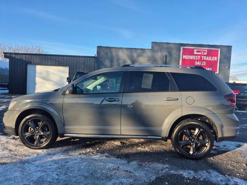 Used 2020 Dodge Journey Crossroad image 1