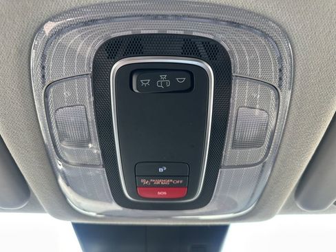 Used 2025 Hyundai Kona SEL image 21