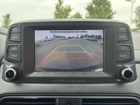 Used 2020 Hyundai Kona SEL Plus AWD/4WD image 18