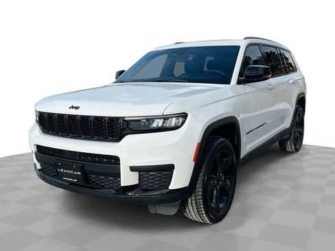 Used 2023 Jeep Grand Cherokee L Laredo AWD/4WD image 1