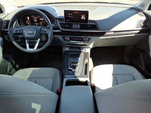 Used 2019 Audi Q5 2.0T Premium Plus w/ Premium Plus Package AWD/4WD image 24