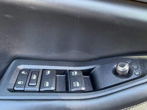 Used 2023 Jeep Grand Cherokee 4WD 4xe image 26