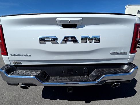 New 2026 RAM 1500 Limited w/ Trailer Tow Group image 5