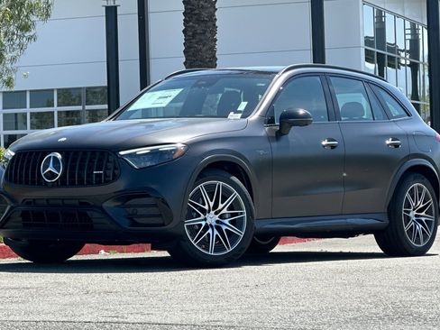 New 2025 Mercedes-Benz GLC 63 AMG S image 2