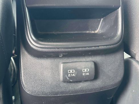 Certified 2021 Subaru Outback Premium image 28