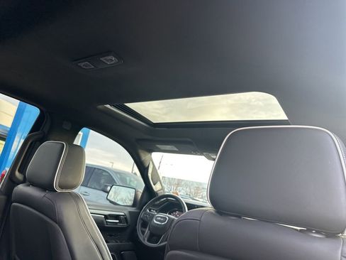 Certified 2024 GMC Sierra 1500 AT4X image 25