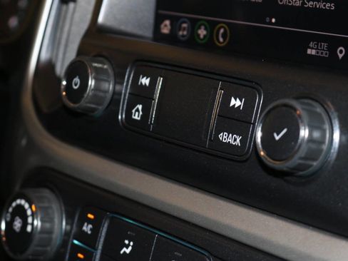 Used 2022 Chevrolet Colorado LT w/ Fleet Safety Package image 50