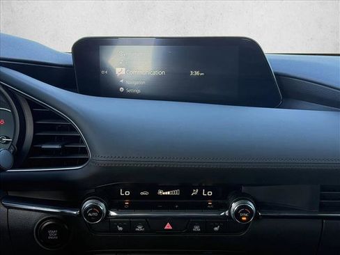 Used 2021 MAZDA MAZDA3 s image 17