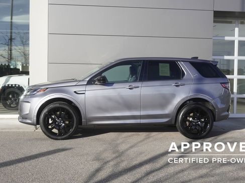 Used 2025 Land Rover Discovery Sport S image 8