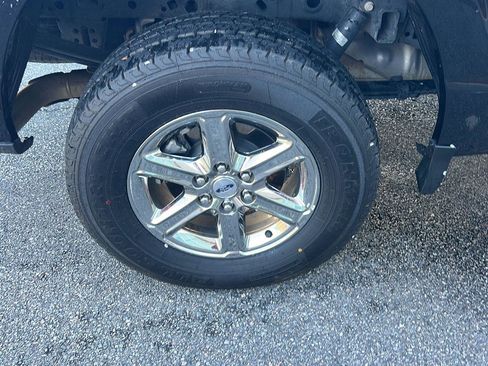 Certified 2024 Ford F150 XLT w/ Mobile Office Package image 38