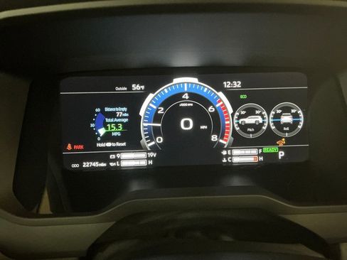 Certified 2023 Toyota Sequoia Platinum image 2