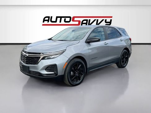 Used 2024 Chevrolet Equinox LS w/ LS Convenience Package FWD image 3