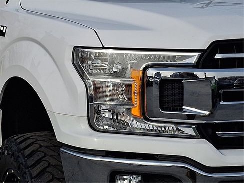 Used 2018 Ford F150 XLT image 9