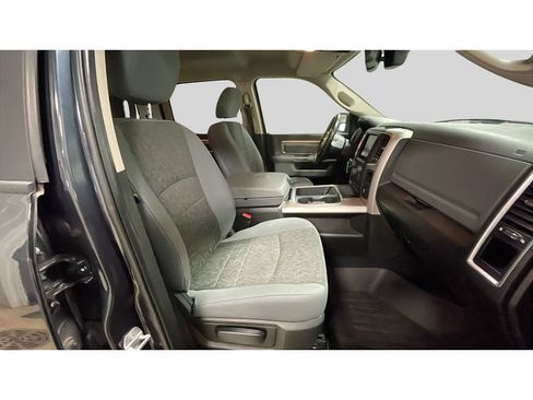 Used 2019 RAM 1500 Warlock AWD/4WD image 15