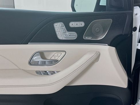 New 2026 Mercedes-Benz GLE 63 AMG S image 19