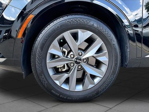 Used 2023 Kia Sportage SX image 11