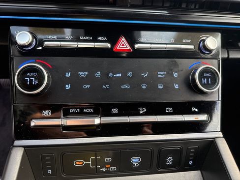 Used 2024 Hyundai Santa Fe Calligraphy image 37