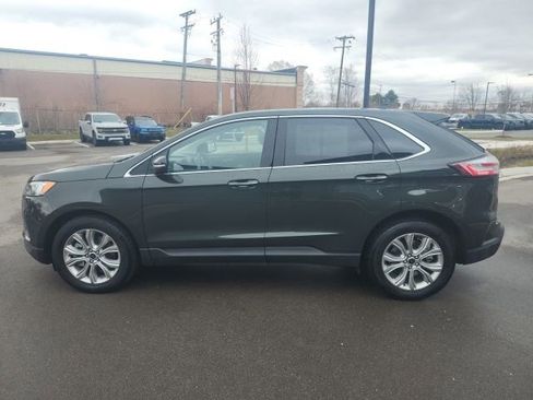Used 2023 Ford Edge Titanium w/ Class II Trailer Tow Package AWD/4WD image 8