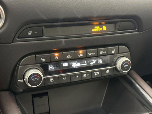 Certified 2023 MAZDA CX-5 Signature image 26