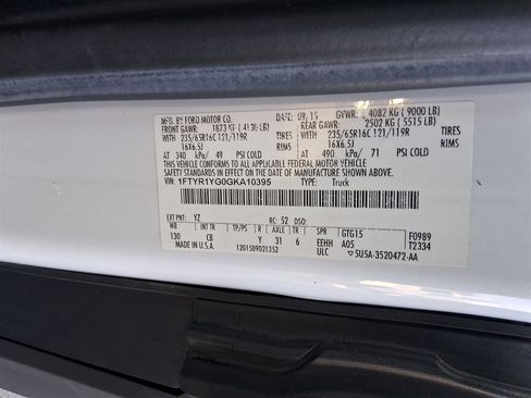 Used 2016 Ford Transit 250 130 Low Roof image 25