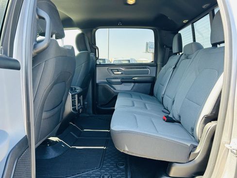 Used 2021 RAM 1500 Big Horn image 24