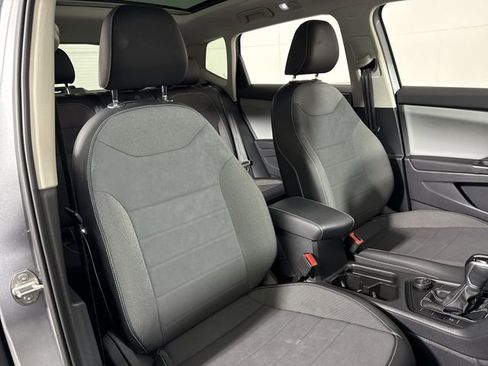 Used 2022 Volkswagen Taos SE image 13