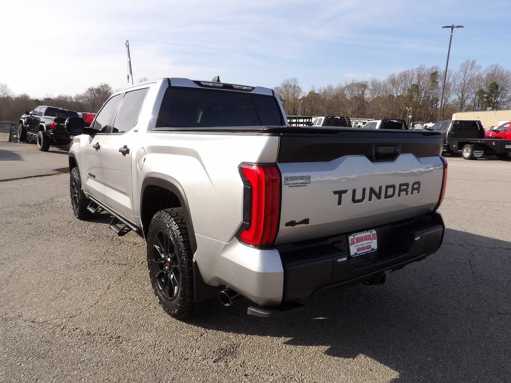 Used 2024 Toyota Tundra SR5 AWD/4WD image 5