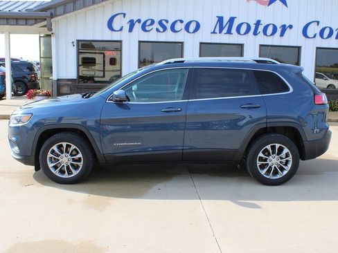 Used 2020 Jeep Cherokee Latitude Plus w/ Travel & Safety Group image 8