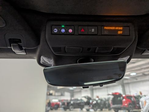 Used 2020 Chevrolet Corvette Stingray Premium Conv w/ 3LT Preferred Equipment Group image 25