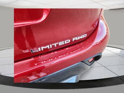 Used 2021 Toyota Highlander Limited image 5