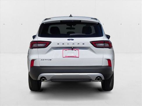 New 2026 Ford Escape Active image 6