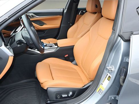 Used 2023 BMW i4 eDrive35 image 10