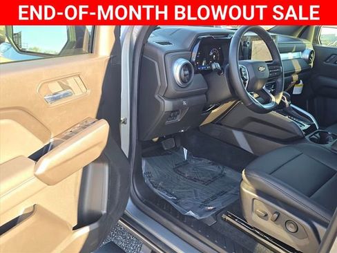 New 2025 Chevrolet Colorado LT w/ LT Convenience Package image 14