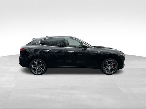Used 2022 Maserati Levante GT image 6