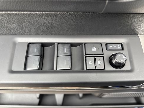 Certified 2025 Toyota Tundra Limited w/ TRD Off-Road Package image 16