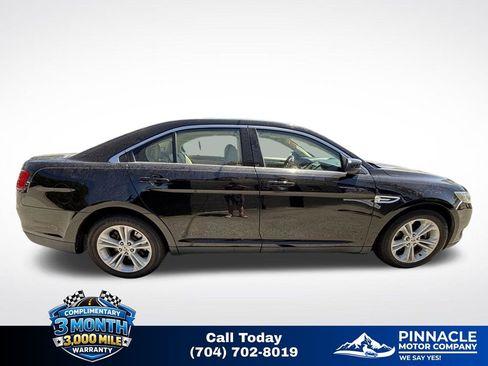 Used 2016 Ford Taurus SEL FWD image 3